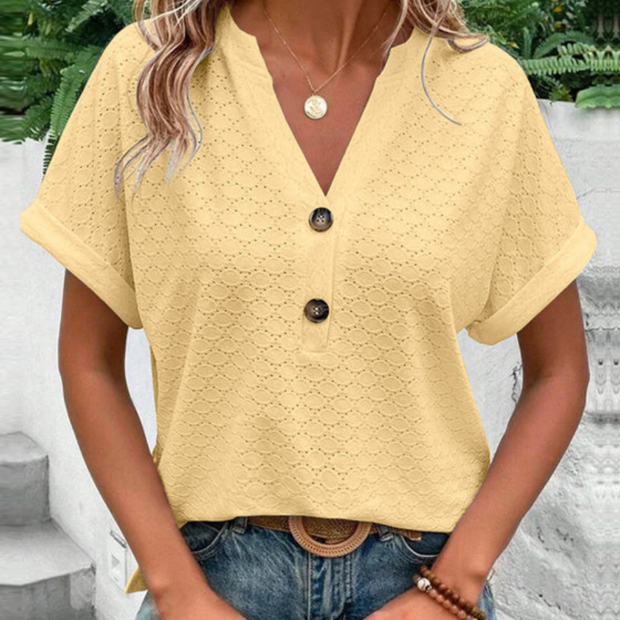 Ariana | Casual Summer Top | V-neck and Buttoned