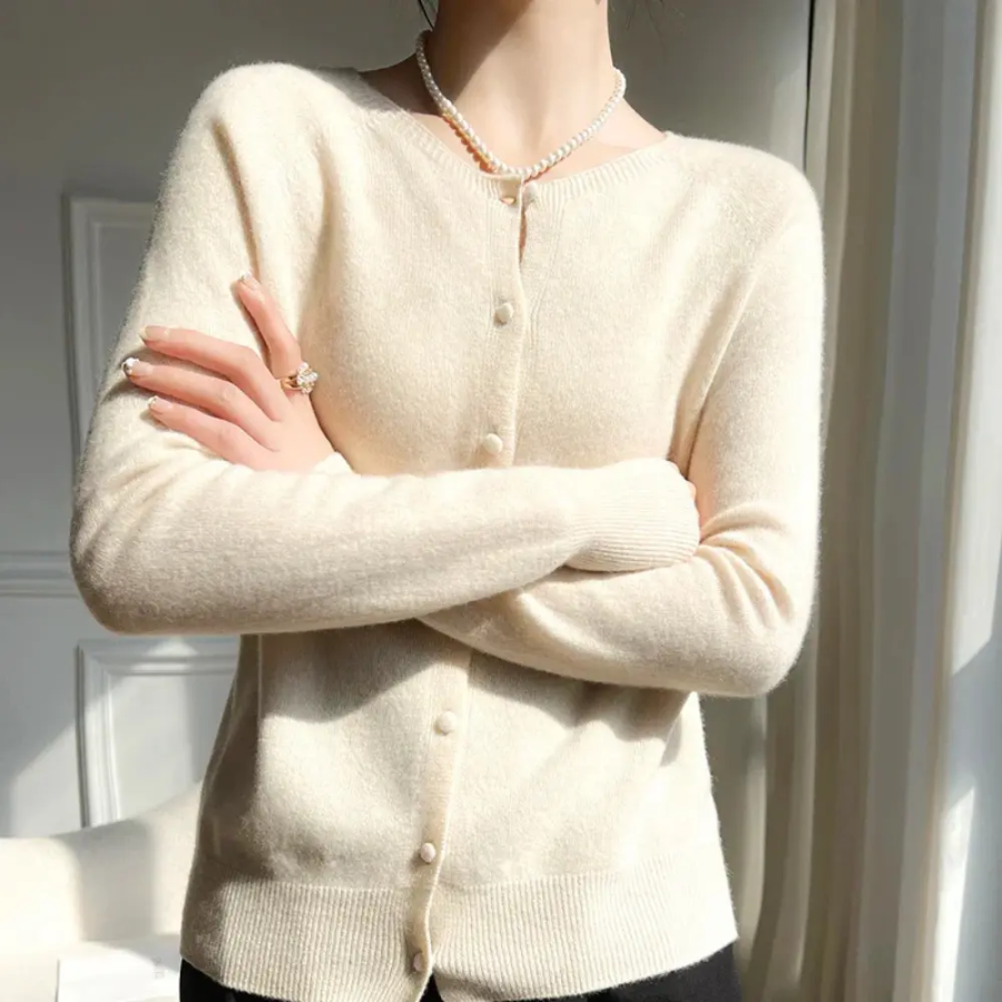 Anna | Women’s Soft Wool Cardigan | Cozy Elegance for Everyday Wear
