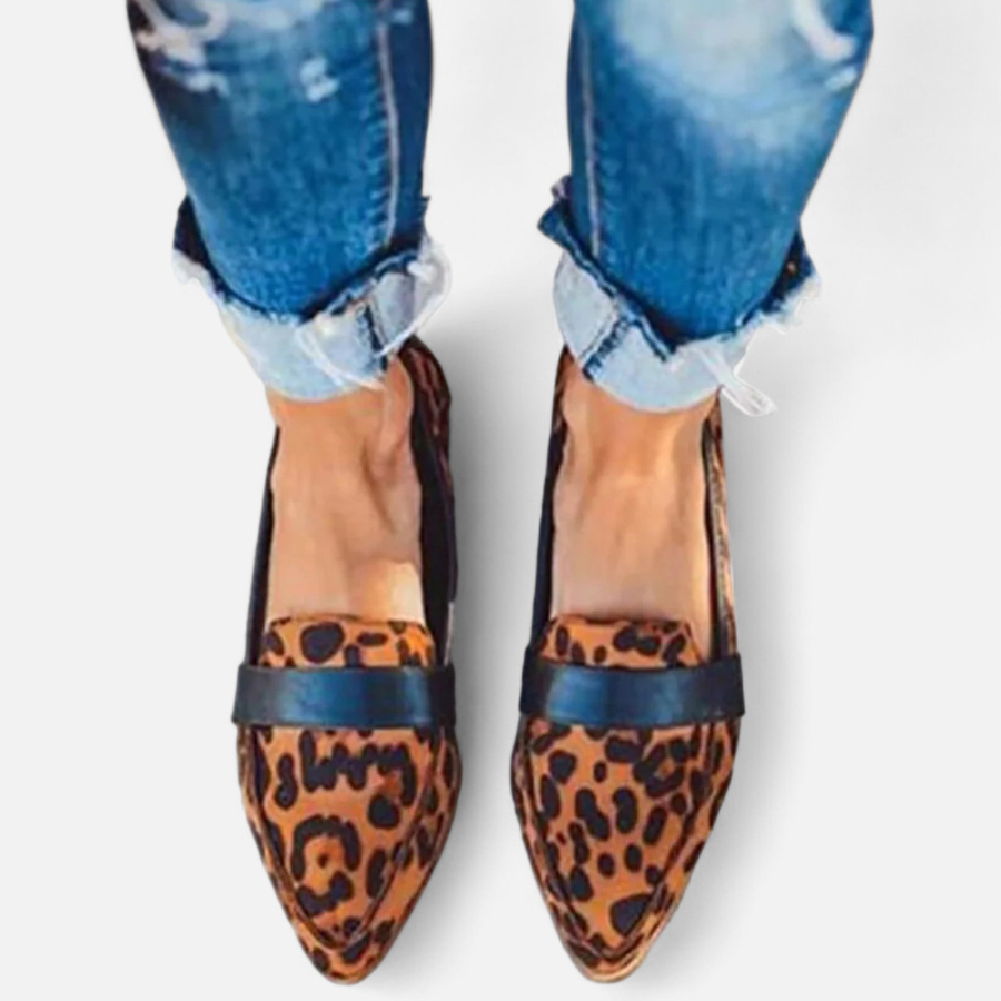 Isabella | Retro Pointed-Toe Loafers | Chic and Timeless