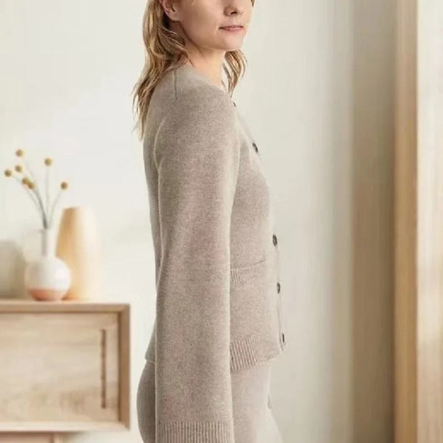 Danica | Casual Luxe Cardigan | Soft and Effortless
