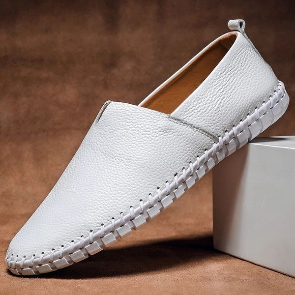 Thomas | Men’s Pebbled-Grain Leather Loafers | Rugged and Refined Elegance