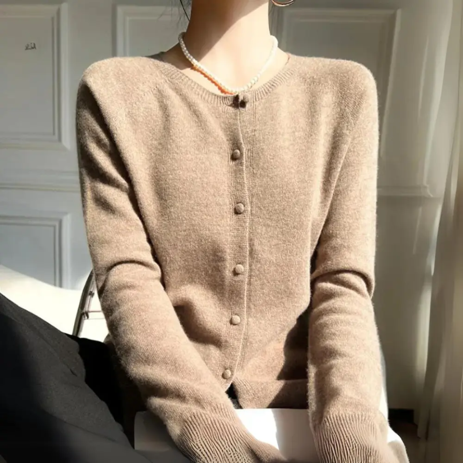 Anna | Women’s Soft Wool Cardigan | Cozy Elegance for Everyday Wear
