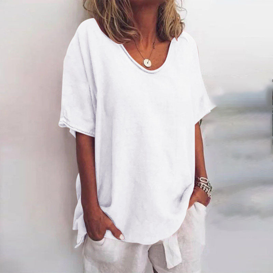 Kitty | Women’s Loose-Fit Blouse | Relaxed Comfort with an Effortless Look
