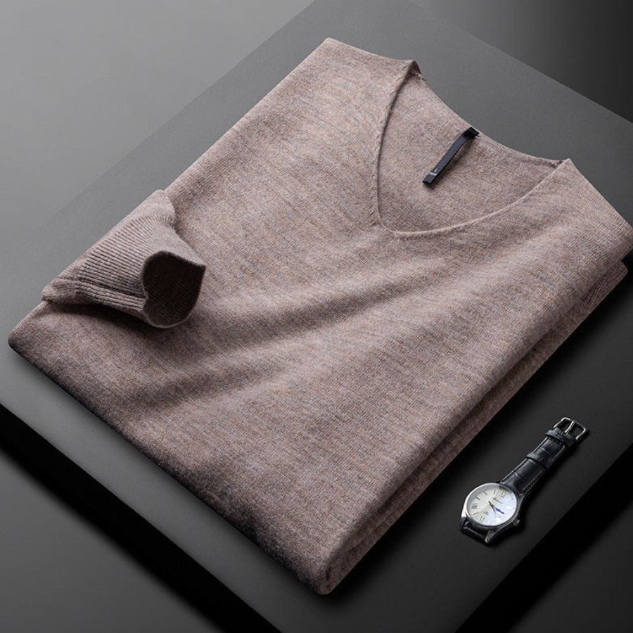 Wallace | Cashmere V-Neck Sweater | Soft and Refined