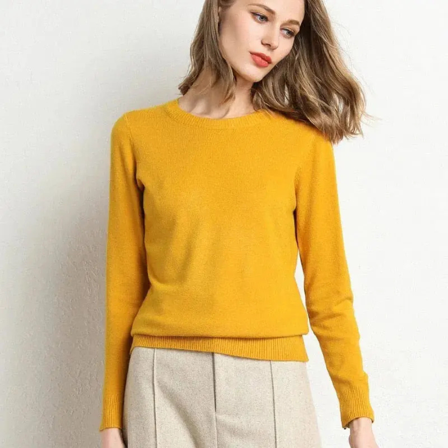 Lucy | Women’s Classic Cashmere Sweater | Timeless Comfort and Luxury