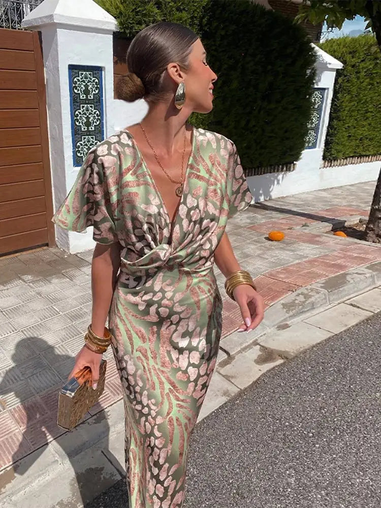 Laura | Women's V-Neck Summer Dress | Chic and Flowing