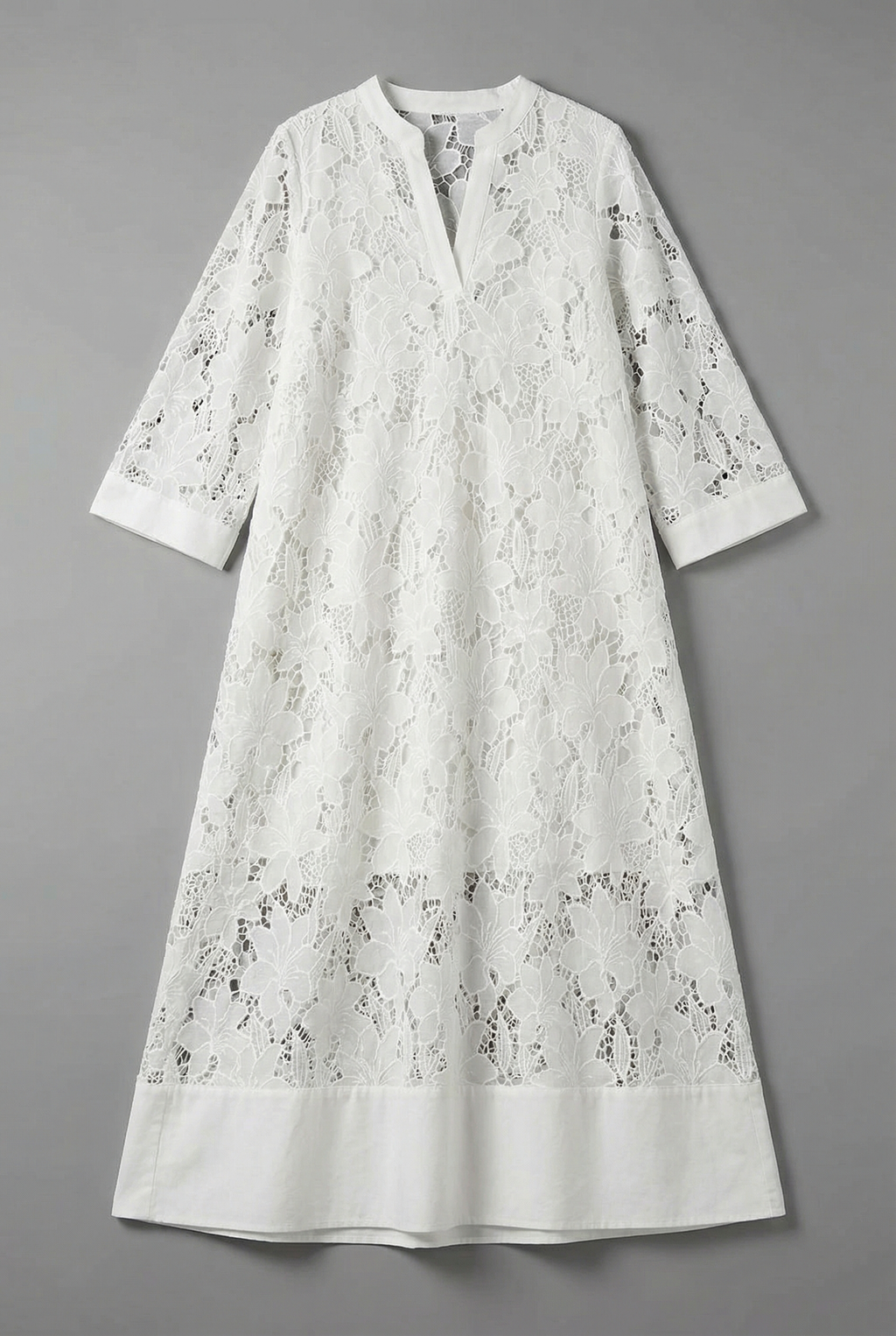 Gianna | Embroidered Midi Dress | Elegant Lace Detail & Relaxed Fit