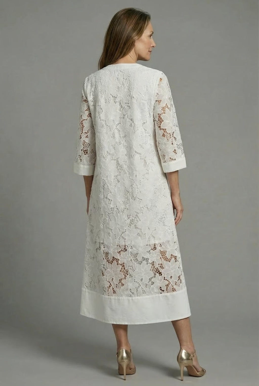 Gianna | Embroidered Midi Dress | Elegant Lace Detail & Relaxed Fit