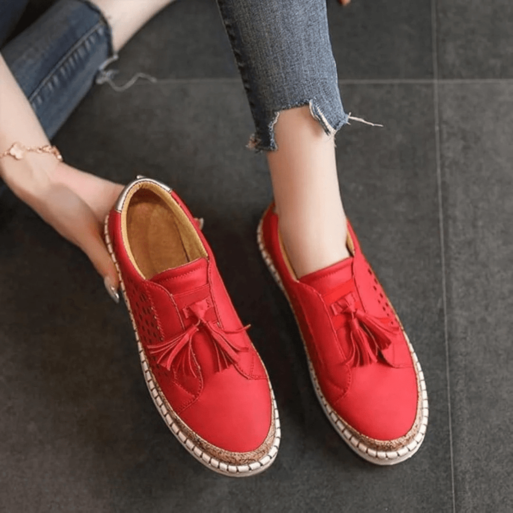 Lara | Women’s Casual Slip-On Sneakers | Effortless and Everyday Comfort