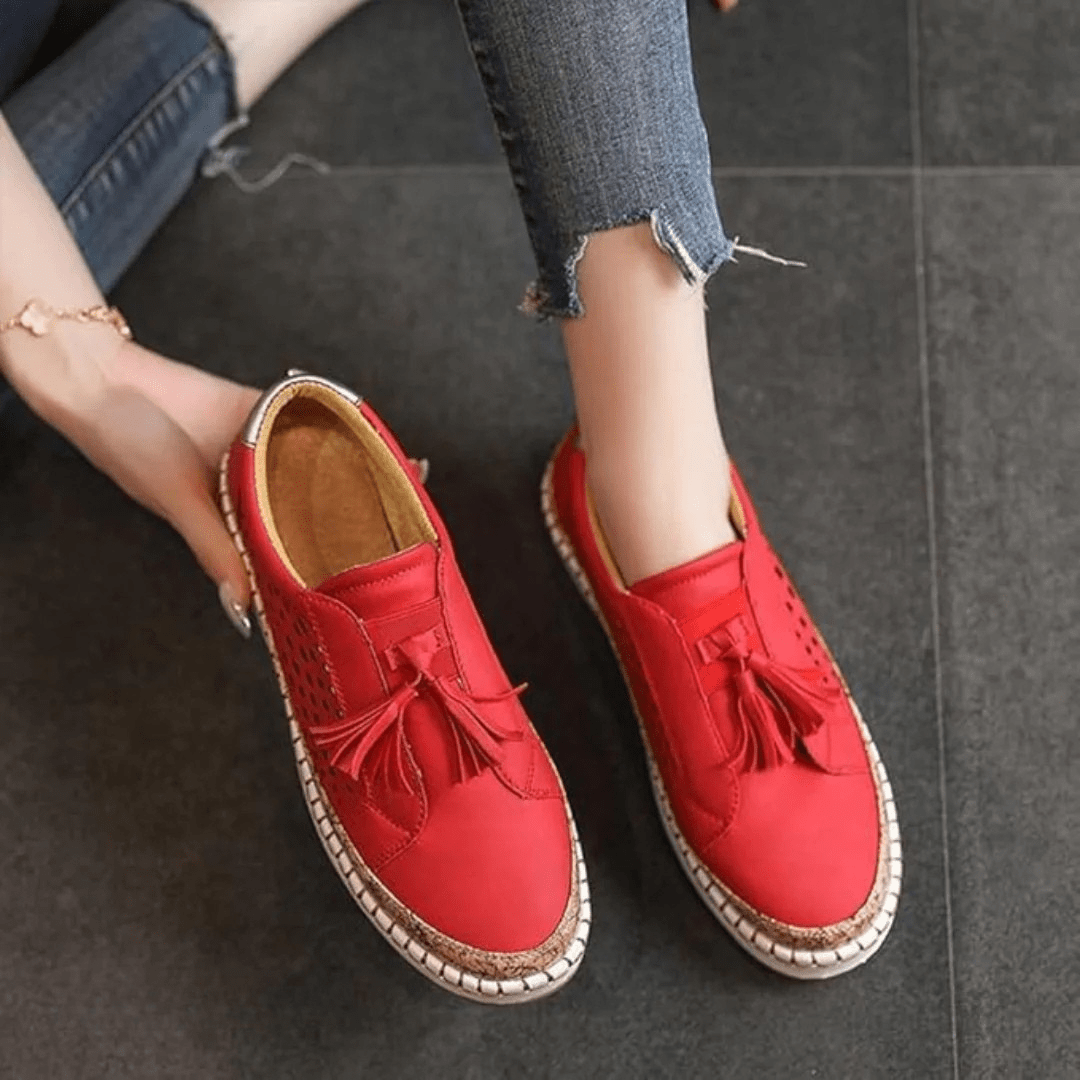 Lara | Women’s Casual Slip-On Sneakers | Effortless and Everyday Comfort