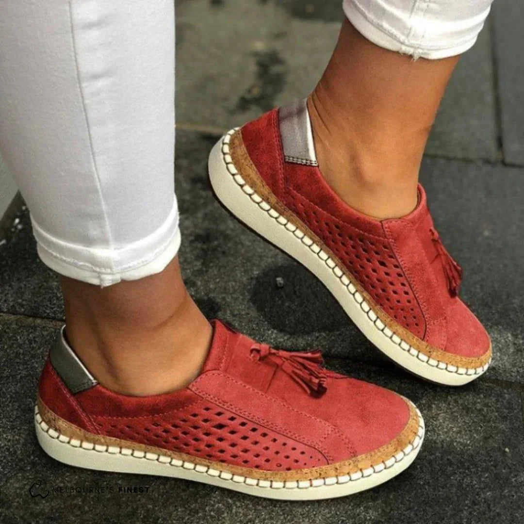 Lara | Women’s Casual Slip-On Sneakers | Effortless and Everyday Comfort