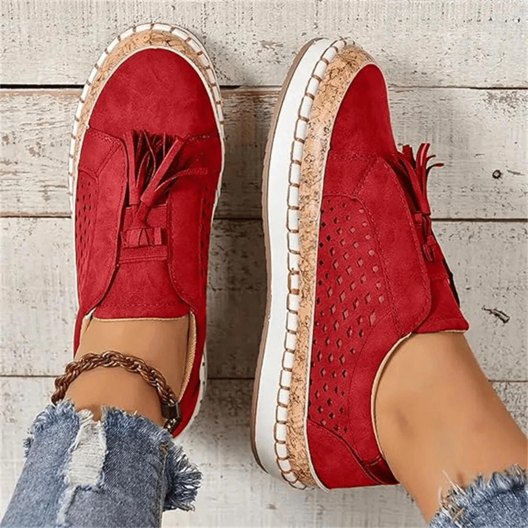 Lara | Women’s Casual Slip-On Sneakers | Effortless and Everyday Comfort