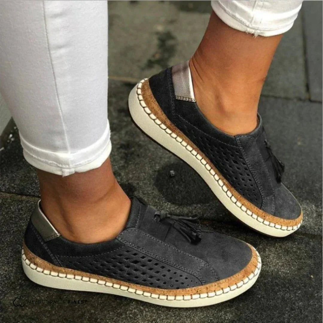 Lara | Women’s Casual Slip-On Sneakers | Effortless and Everyday Comfort