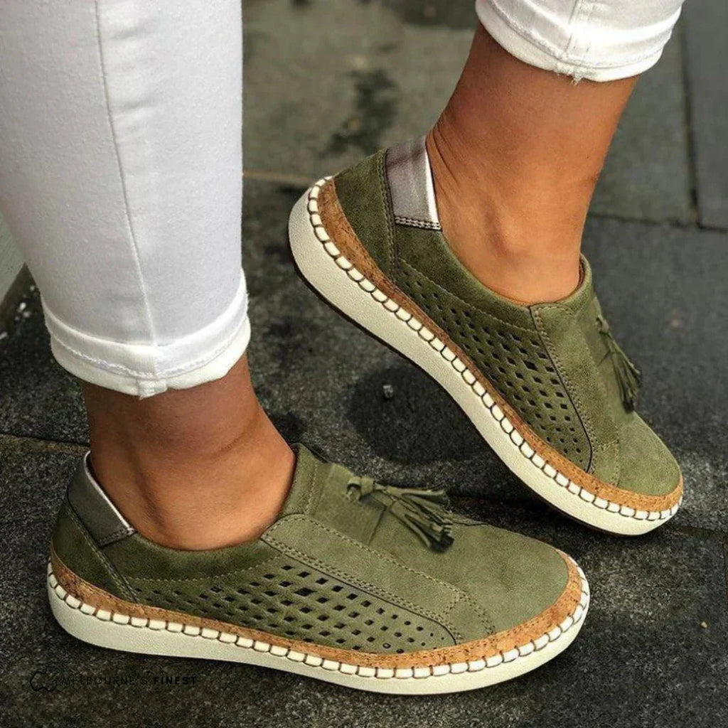 Lara | Women’s Casual Slip-On Sneakers | Effortless and Everyday Comfort