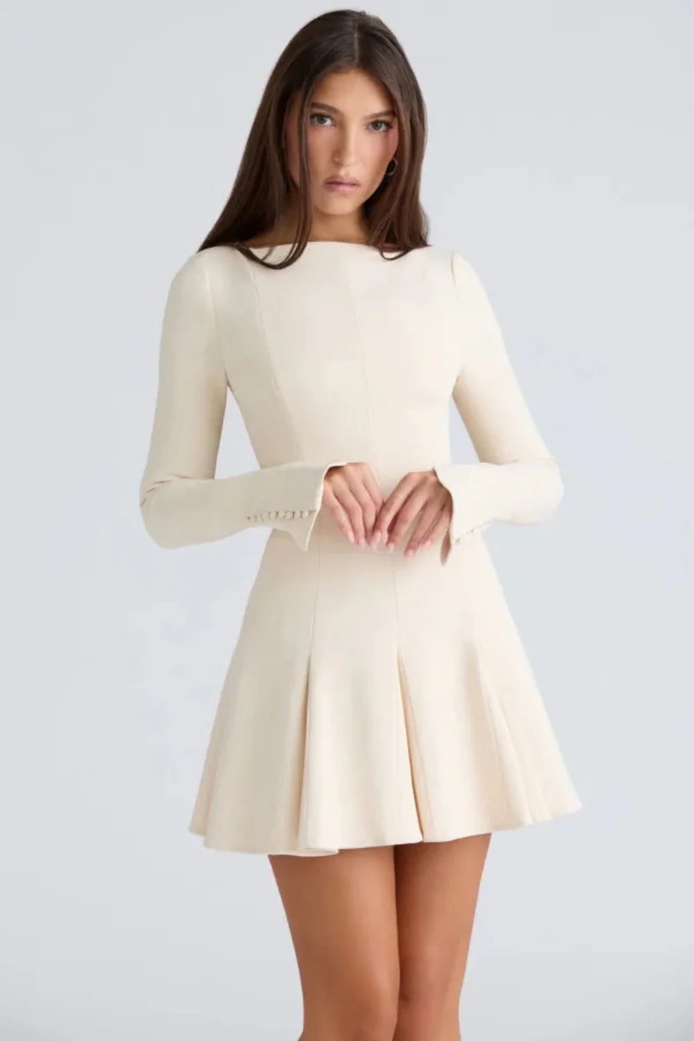 Luna | Chic Mini Dress | Modern Elegance with Effortless Confidence