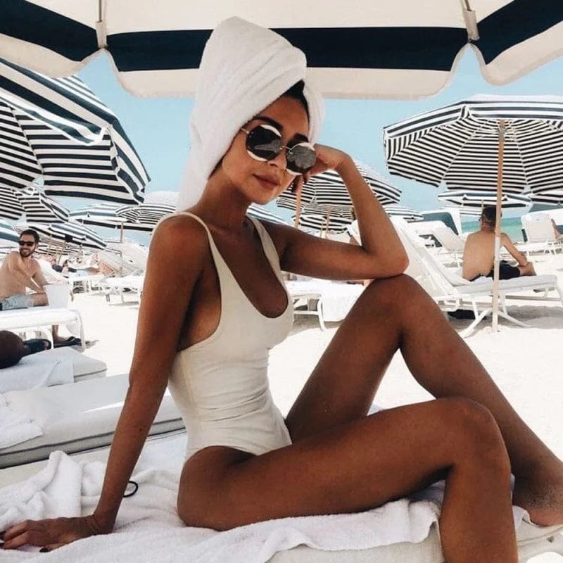 Jessica | Women’s Backless One-Piece Swimsuit | Elegant Confidence with a Modern Fit